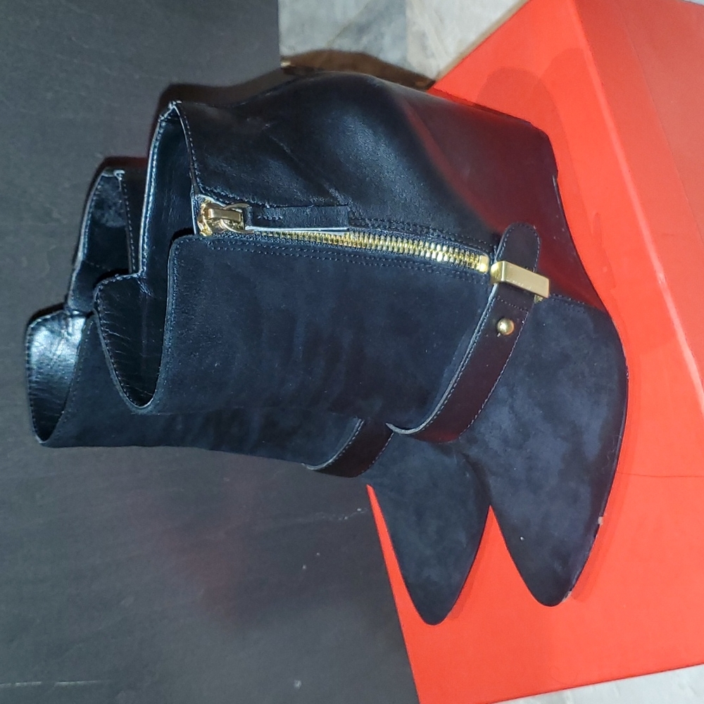 Platform boots